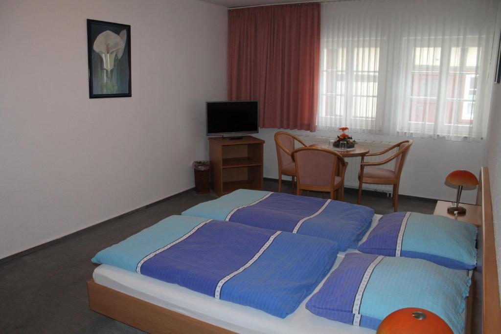 Hotel Am Stadtwall Кведлінбург Екстер'єр фото